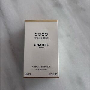 Unopen. Brand new. Coco Chanel Mademoiselle Perfume Box - White & Gold